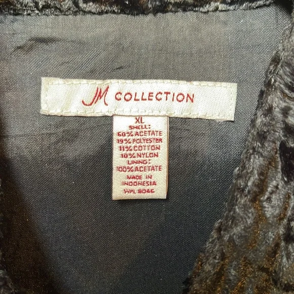 JM collection velvet vest - Picture 3 of 3